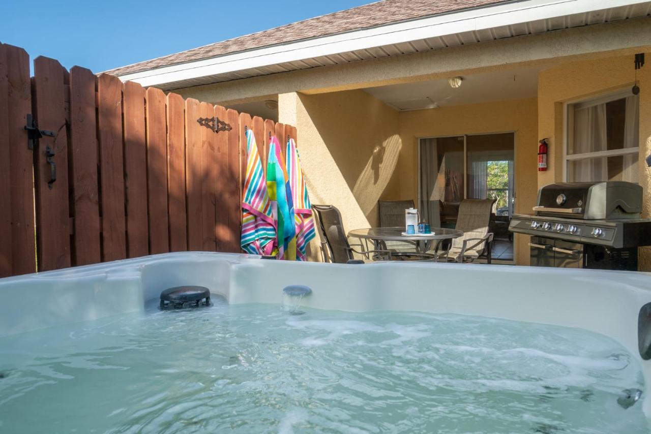 Sunset Serenity - 3Br Beach Townhome With Outdoor Patio - New Hot Tub, Steps To Ocean Fun! Мельбурн Экстерьер фото